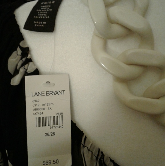 Lane Bryant size 26/28 - Picture 4 of 5